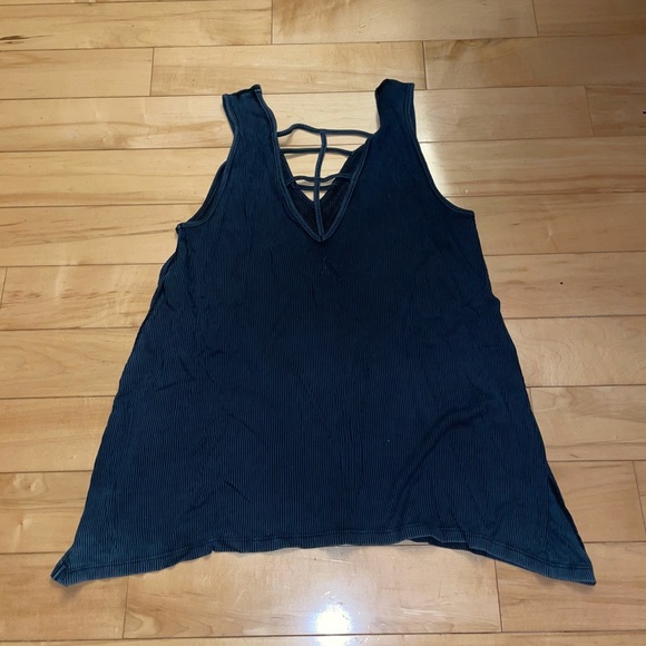 Navy blue American Eagle soft and sexy ribbed tank - Picture 3 of 3